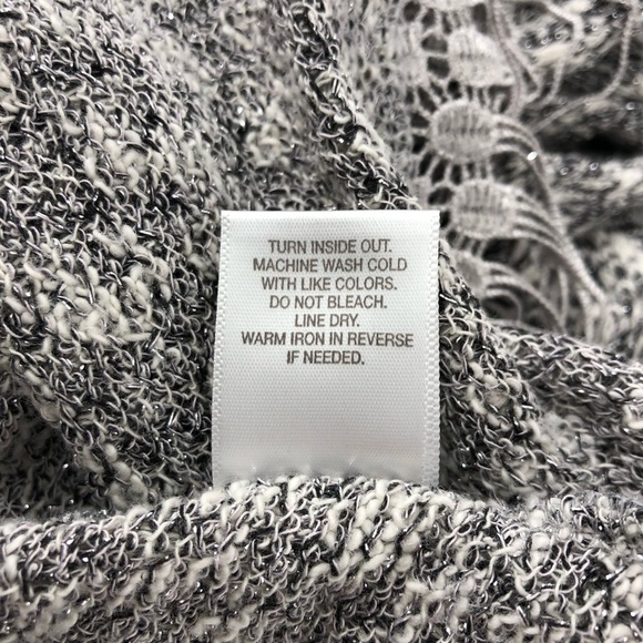 Gray & White Knitted Fringe Crew Neck Sweater - Picture 8 of 8